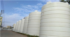 大型塑料儲罐在運輸時需要注意什么